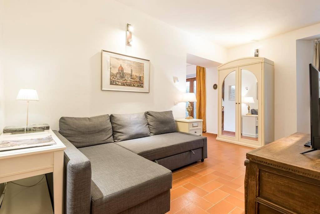 Dalu Florence Apartment Davide - Private Car Park 15 Minutes To The City Center Εξωτερικό φωτογραφία