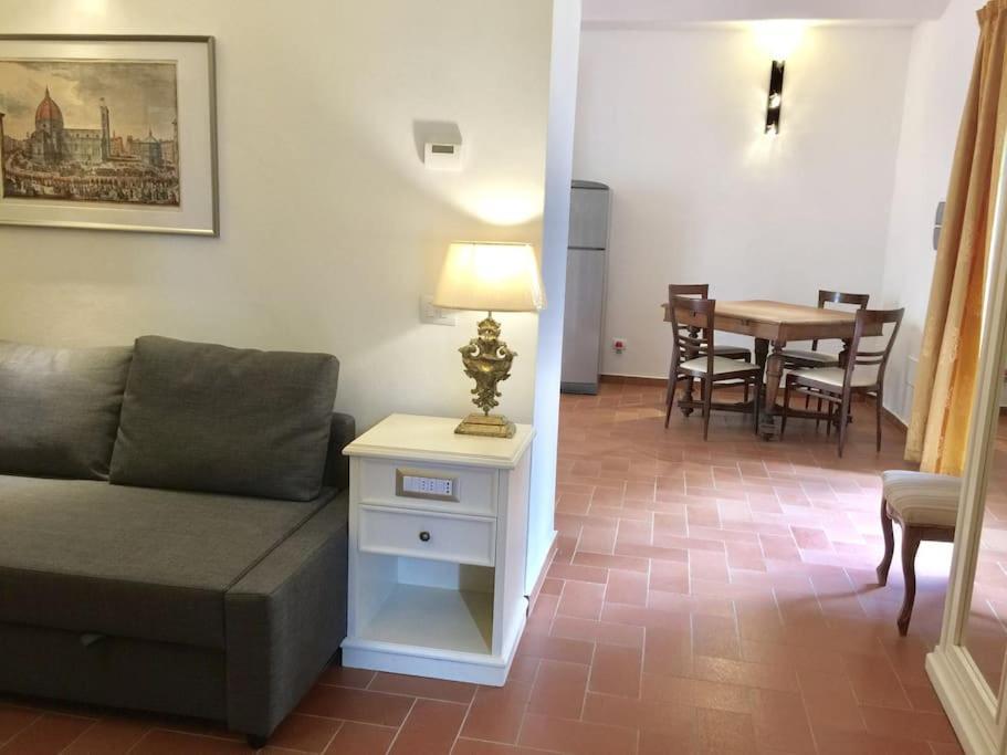 Dalu Florence Apartment Davide - Private Car Park 15 Minutes To The City Center Εξωτερικό φωτογραφία