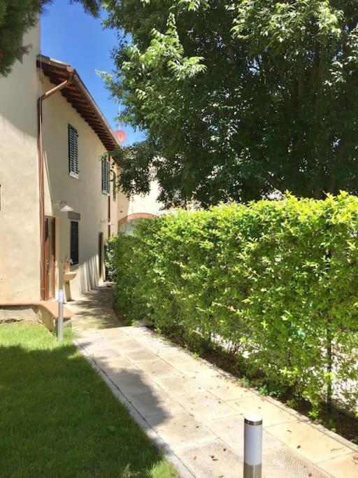 Dalu Florence Apartment Davide - Private Car Park 15 Minutes To The City Center Εξωτερικό φωτογραφία